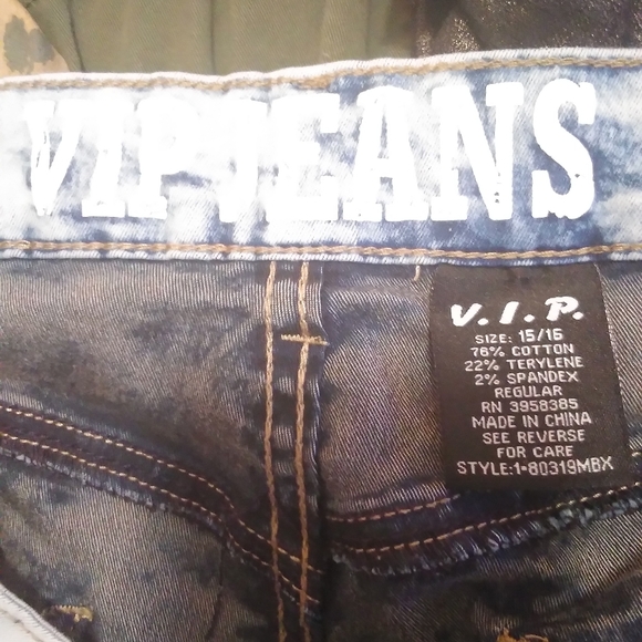 V.I.P Jeans - Picture 3 of 3